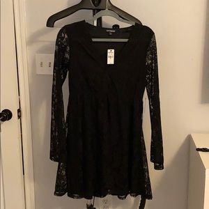 Black lace express dress